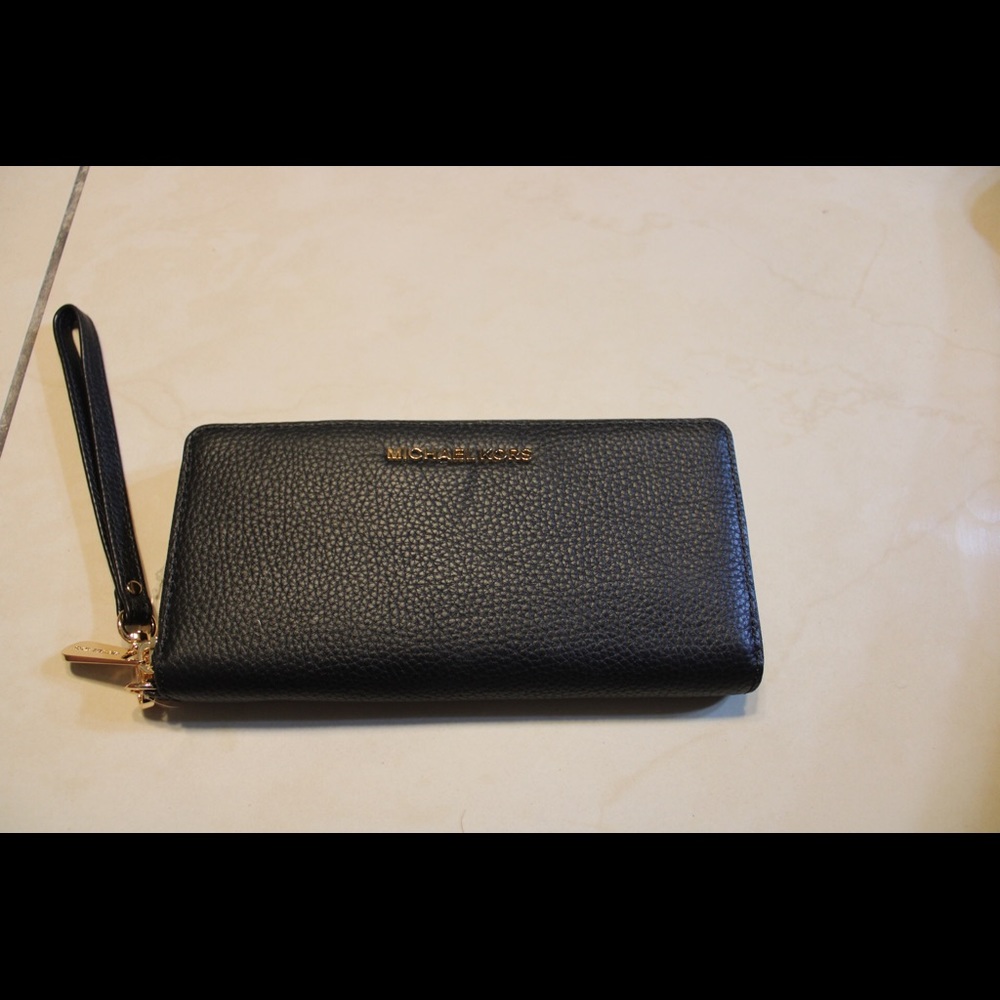 Black Micheal Kors Wallet, Brand New!!
